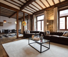 Vintage Holiday Home in Saint-Hubert with Garden