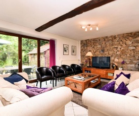 Lovely Holiday Home in Comblain-au-Pont with Sauna